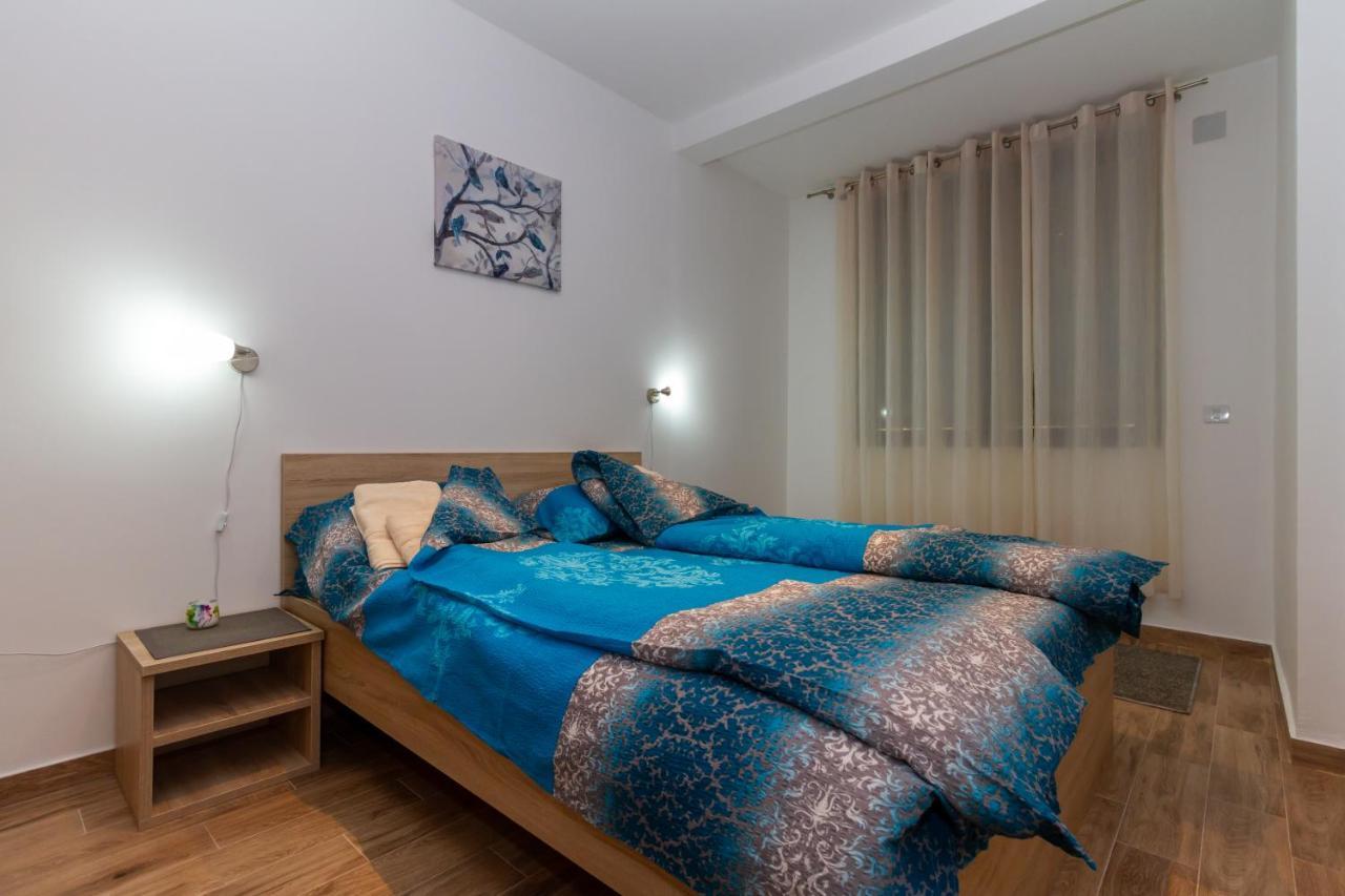 Binis Apartment Zlatibor Bagian luar foto
