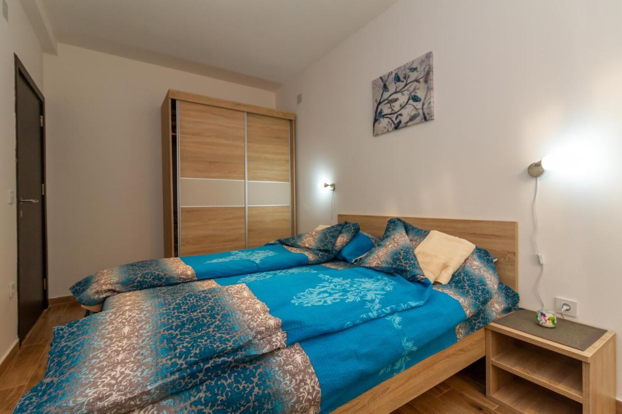 Binis Apartment Zlatibor Bagian luar foto